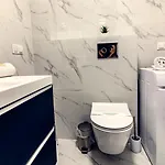 Apartmán Z Dwoma Sypialniami Parking Cicha 12 *